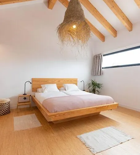 Loft In *